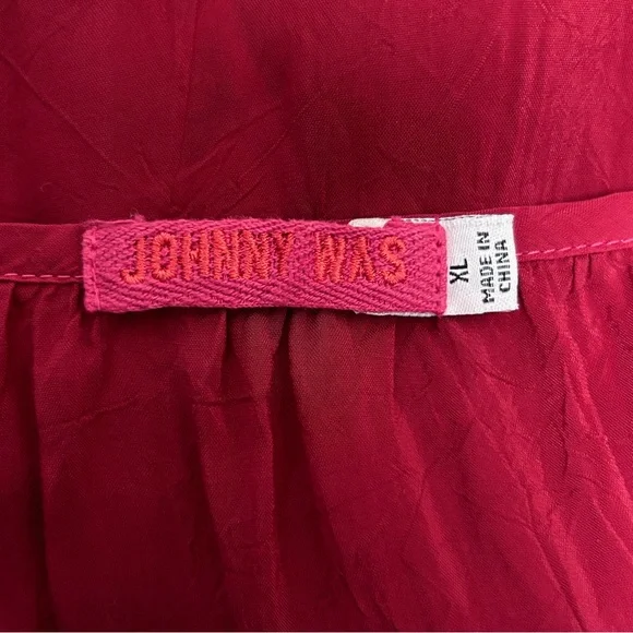 Johnny Was Red Sarah Floral Embroidered Scoop Neck 3/4 Elastic Cuff Sleeve Top - Picture 9 of 10